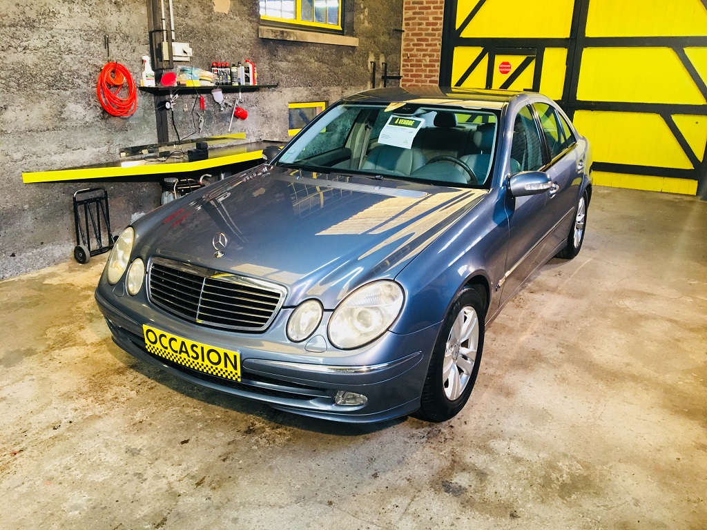 Mercedes E320