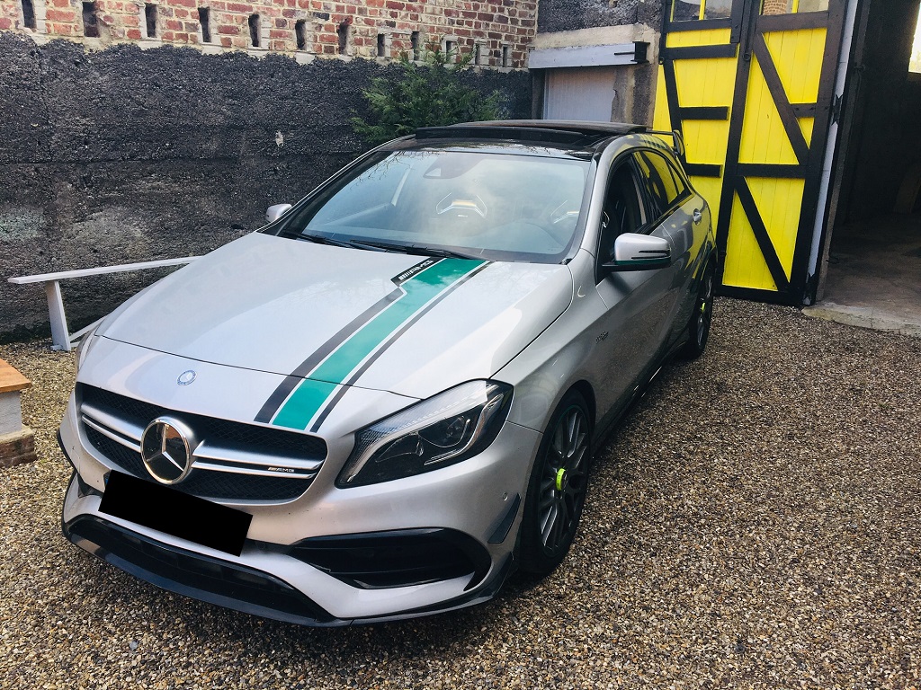 Mercedes A45 AMG Petronas