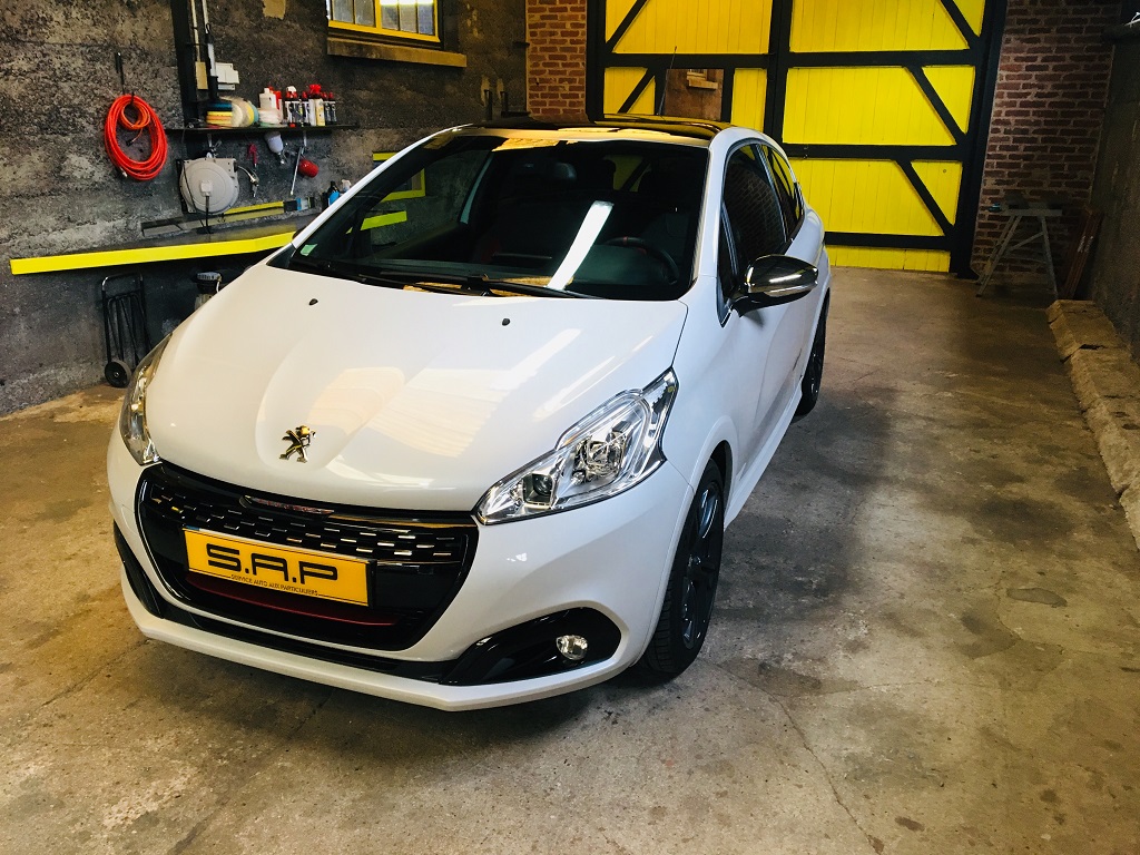 208 GTi