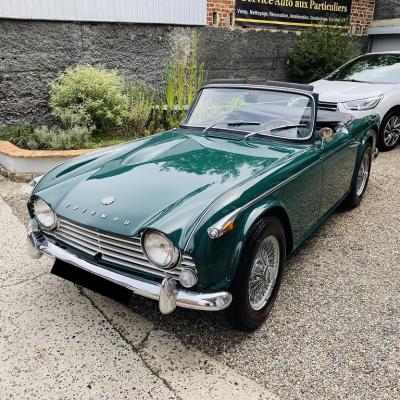 Triumph TR4