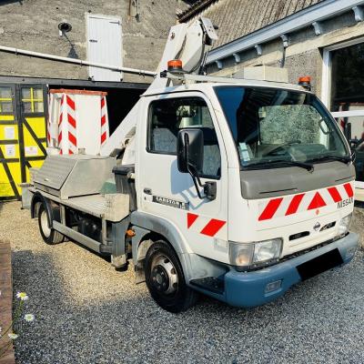 Nissan Cabstar Nacelle